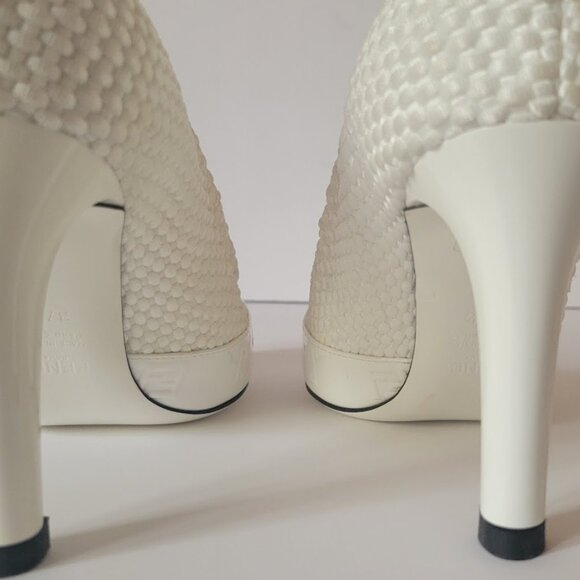 Fendi  Woven White Textured Fabric Reflections High Heels Pumps - Picture 11 of 16